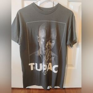 Gray Tupac Graphic T-Shirt